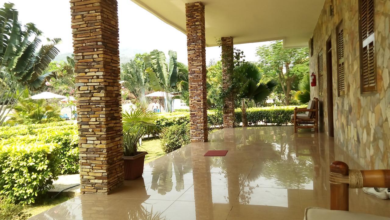 Hotel Parc Residence Missahohé エクステリア 写真
