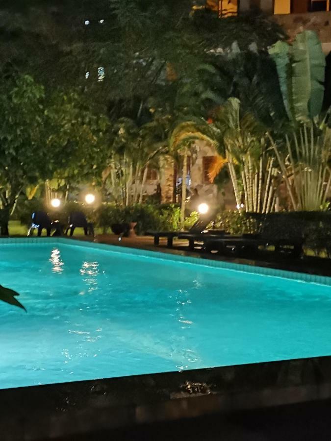Hotel Parc Residence Missahohé エクステリア 写真